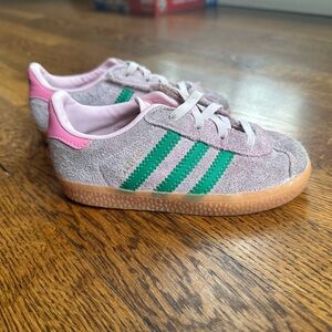Adidas Gazelle Sneakers
